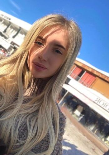 Дарья (26), Ясенево, 3,000 ₽ час, Массаж расслабляющий, Окончание на грудь, тел +7(918)560-04-47