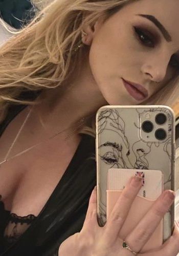 Оксана (21), Боровское шоссе, 3,000 ₽ час, Куннилингус, Окончание на лицо, тел +7(917)160-53-82