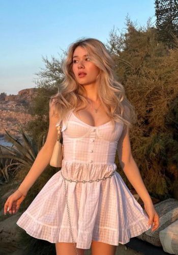 Настенька (31), Ховрино, 3,000 ₽ час, Секс классический, Минет без резинки, тел +7(921)618-09-69