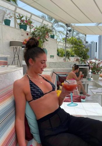 Эмма (21), Юго-Западная, 7,000 ₽ час, Массаж эротический, Окончание на грудь, тел +7(996)048-38-65