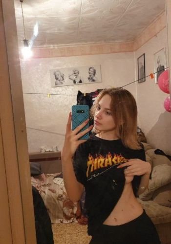 Ирина (27), Южное Бутово, 4,000 ₽ час, Минет в презервативе, Массаж эротический, тел +7(902)934-40-71