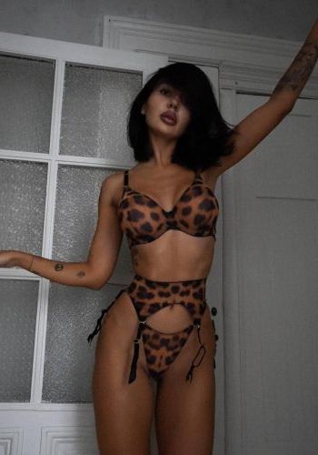 Дита (31), Новоясеневская, 4,000 ₽ час, Минет глубокий, Куннилингус, тел +7(928)237-43-28