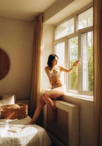 Лола (32), Замоскворечье, 9,000 ₽ час, Минет без резинки, Окончание в рот, тел +7(918)348-51-25