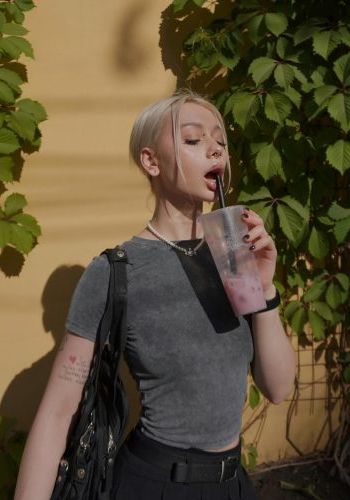 Элиза (30), Южное Тушино, 4,000 ₽ час, Минет без резинки, Массаж эротический, тел +7(996)872-60-21