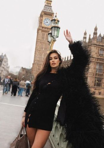 Лиза (23), Тургеневская, 5,000 ₽ час, Куннилингус, Окончание на лицо, тел +7(986)690-46-69