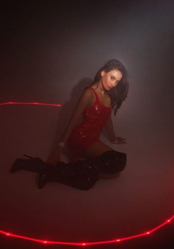 Сабрина (26), Зябликово, 10,000 ₽ час, Массаж эротический, Окончание на грудь, тел +7(904)410-80-16