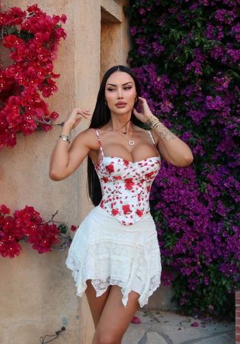 Юлия (26), Юго-Западная, 5,000 ₽ час, Минет в презервативе, Массаж расслабляющий, тел +7(919)310-49-95