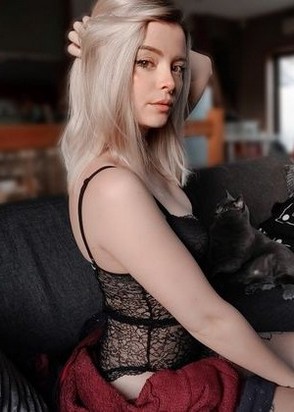 Аня (21), Фрунзенская, 12,000 ₽ час, Окончание на грудь, Массаж классический, тел +7(952)752-24-61