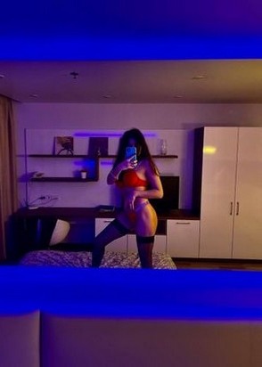 Маргарита (23), Фрунзенская, 12,000 ₽ час, Минет без резинки, Стриптиз не профи, тел +7(996)043-92-07