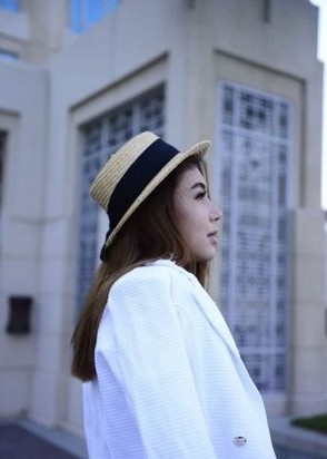 Долли (24), Фрунзенская, 15,000 ₽ час, Минет в презервативе, Куннилингус, тел +7(999)109-04-35