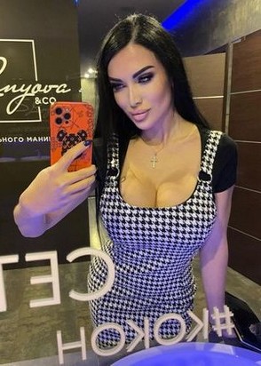 Эрика (30), Студенческая, 10,000 ₽ час, Минет в презервативе, Массаж расслабляющий, тел +7(952)209-41-73