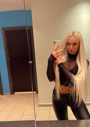 Стася (22), Фрунзенская, 7,000 ₽ час, Минет в презервативе, Массаж расслабляющий, тел +7(904)280-59-60