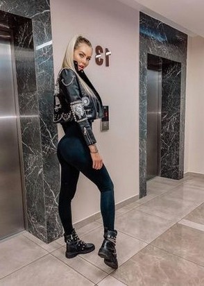 Ксюша (26), Студенческая, 7,000 ₽ час, Массаж классический, Массаж расслабляющий, тел +7(988)706-50-90