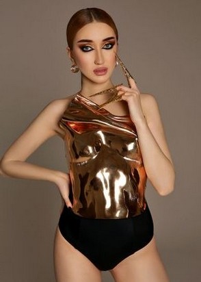 Вера (21), Фрунзенская, 7,000 ₽ час, Минет в презервативе, Массаж классический, тел +7(938)946-50-04