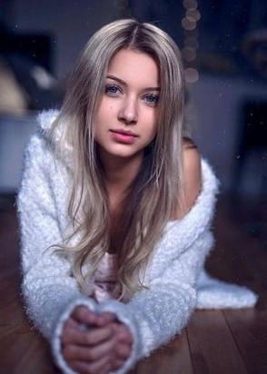 Марина (23), Тушинская, 6,000 ₽ час, Минет в презервативе, Массаж расслабляющий, тел +7(919)623-72-76