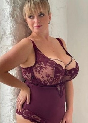 Дина (39), No phrase key specified, 3,000 ₽ час, , Массаж урологический, тел +7(978)201-81-02