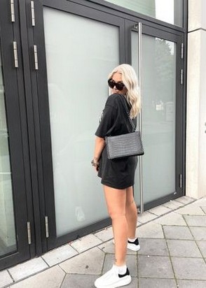 Яна (22), No phrase key specified, 7,000 ₽ час, Окончание на лицо, Массаж расслабляющий, тел +7(952)958-60-95