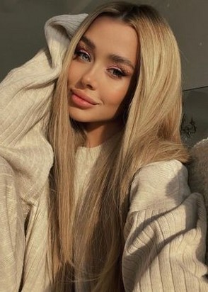 Алиса (23), Университет, 8,000 ₽ час, Услуги семейной паре, Стриптиз не профи, тел +7(908)694-51-38