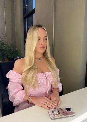 Амелия (23), Киевская, 11,000 ₽ час, Секс классический, Минет в презервативе, тел +7(929)975-35-51