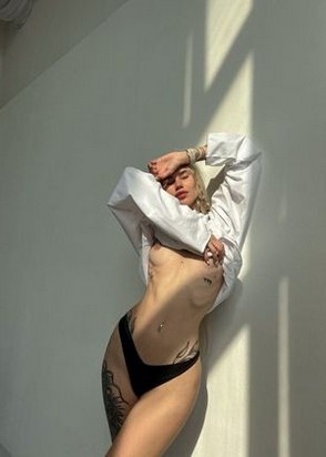 Лиза (22), Выставочный Центр, 20,000 ₽ час, Минет в презервативе, Куннилингус, тел +7(995)762-92-84