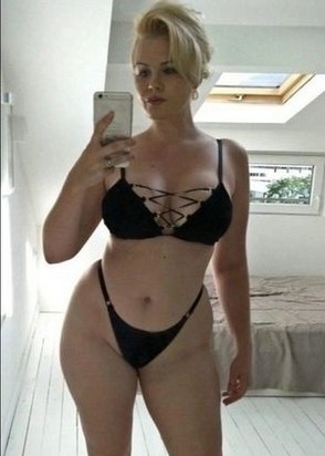 Светлана (25), No phrase key specified, 4,500 ₽ час, Минет в презервативе, Порка, тел +7(918)761-17-12