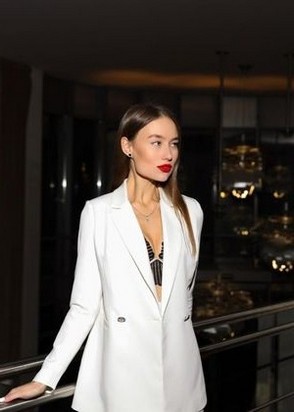 Ангелина (28), Киевская, 10,000 ₽ час, Секс групповой, Минет глубокий, тел +7(995)103-23-80