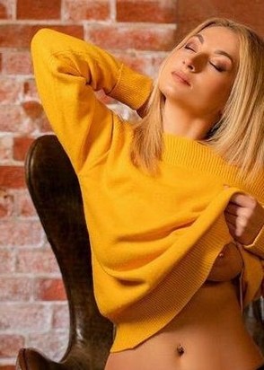 Карина (24), Площадь Гагарина, 3,000 ₽ час, Куннилингус, Фистинг классический, тел +7(904)084-78-24