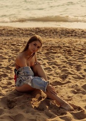 Арина (22), Зил, 5,000 ₽ час, Минет глубокий, Игры, тел +7(996)905-54-69