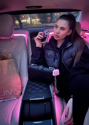 Лера (20), Третьяковская, 5,000 ₽ час, Окончание в рот, Золотой дождь вам (мужчине), тел +7(999)013-97-03