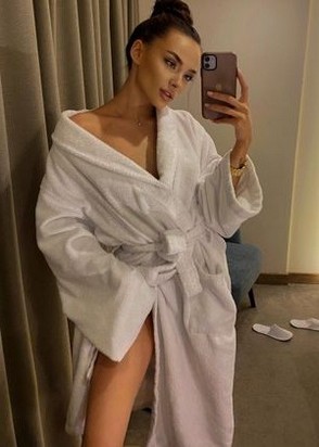 Тая (21), Таганская, 5,000 ₽ час, Массаж урологический, Золотой дождь мне (даме), тел +7(918)678-98-24