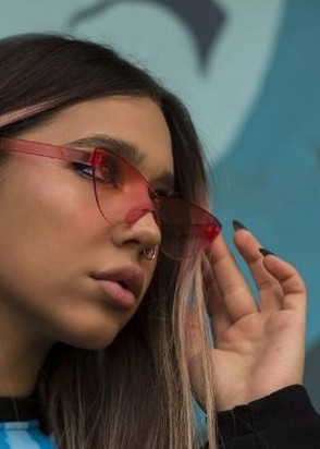 Теона (22), Каширская, 5,000 ₽ час, Окончание на лицо, Массаж эротический, тел +7(900)298-20-46