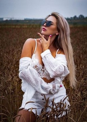 Оля (21), Улица Скобелевская, 5,000 ₽ час, Секс классический, Окончание на грудь, тел +7(918)136-97-60