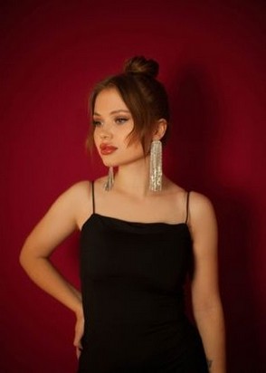 Ира (21), Кожуховская, 5,000 ₽ час, Секс анальный, Массаж расслабляющий, тел +7(991)538-51-34