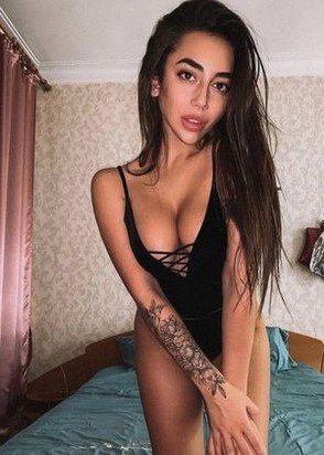 Юля (22), Тульская, 3,000 ₽ час, Секс групповой, Массаж расслабляющий, тел +7(904)612-69-19