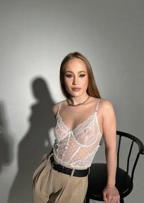 Кристи (20), Солнцево, 14,000 ₽ час, Минет в презервативе, Стриптиз не профи, тел +7(995)084-27-95