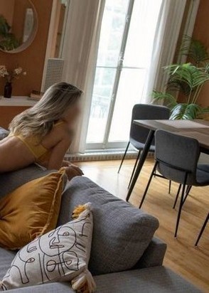 Света (29), Новые Черемушки, 3,000 ₽ час, Куннилингус, Стриптиз не профи, тел +7(904)983-54-85