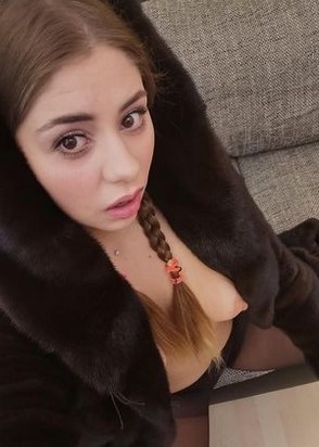 Вика (24), Партизанская, 5,000 ₽ час, Минет глубокий, Стриптиз не профи, тел +7(950)196-01-40