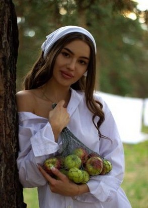 Арина (23), Технопарк, 6,000 ₽ час, Окончание на лицо, Окончание в рот, тел +7(904)812-17-75