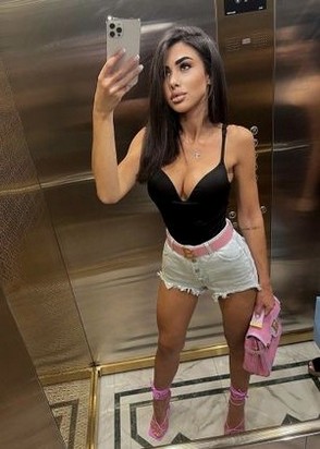 Дарина (26), Битцевский парк, 5,000 ₽ час, Минет в презервативе, Массаж расслабляющий, тел +7(902)017-61-29