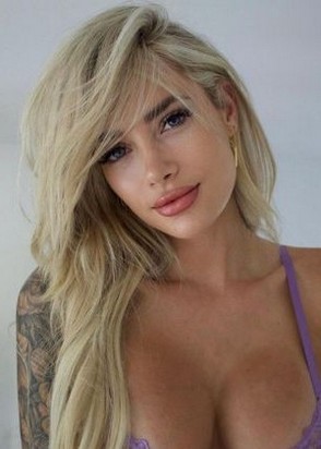 Влада (24), Тульская, 8,000 ₽ час, Стриптиз не профи, Госпожа, тел +7(908)403-68-08