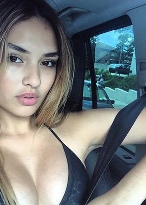 Яна (22), Студенческая, 15,000 ₽ час, Секс классический, Окончание на грудь, тел +7(918)826-82-84