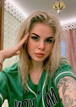Карина (22), Шаболовская, 3,000 ₽ час, Минет в презервативе, Куннилингус, тел +7(989)025-09-73