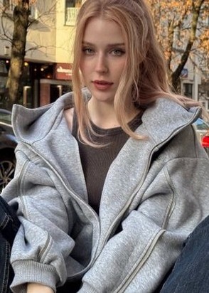 ДИАНА (25), Третьяковская, 10,000 ₽ час, Стриптиз не профи, Массаж эротический, тел +7(931)125-09-74