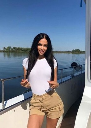 Аня (24), Шаболовская, 8,000 ₽ час, Секс классический, Массаж классический, тел +7(986)178-40-84