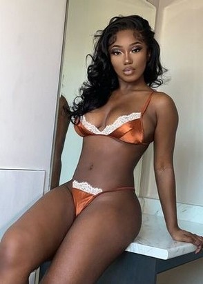 Kristin (21), No phrase key specified, 8,000 ₽ час, Минет в презервативе, Массаж расслабляющий, тел +7(938)635-35-38