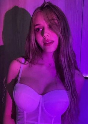 Тина (22), No phrase key specified, 2,000 ₽ час, Минет в презервативе, Госпожа, тел +7(918)865-73-21