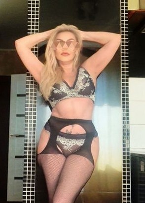 Лана (46), No phrase key specified, 5,000 ₽ час, Секс классический, Минет в презервативе, тел +7(999)241-68-57