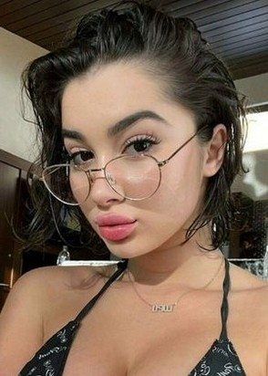 Алина (26), No phrase key specified, 4,000 ₽ час, Игрушки, Минет в презервативе, тел +7(999)857-62-89