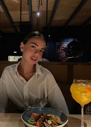 Аля (22), Смоленская, 7,000 ₽ час, Массаж урологический, Рабыня, тел +7(995)839-21-21