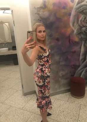 Ира (33), No phrase key specified, 2,500 ₽ час, Окончание на грудь, Массаж классический, тел +7(989)490-98-13